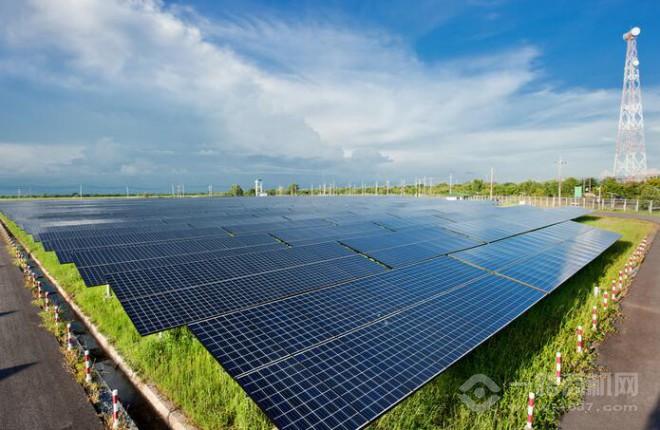 金艦陽(yáng)光太陽(yáng)能加盟