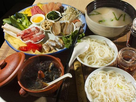 阿南哥过桥米线