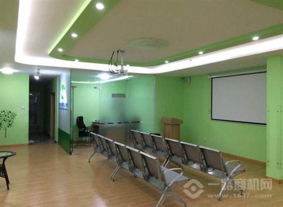 眼依视视力矫正中心