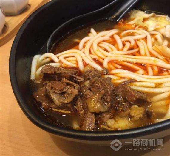 三千粉牛肉米粉