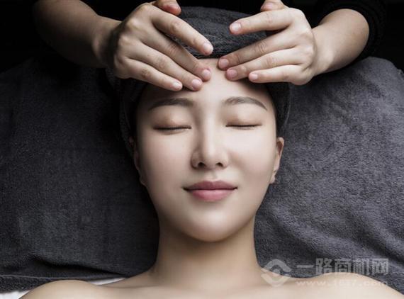 天鹅童话美容院