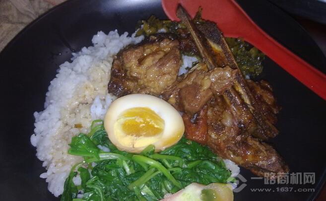 抹香兒秘制排骨飯