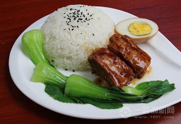 抹香兒秘制排骨飯
