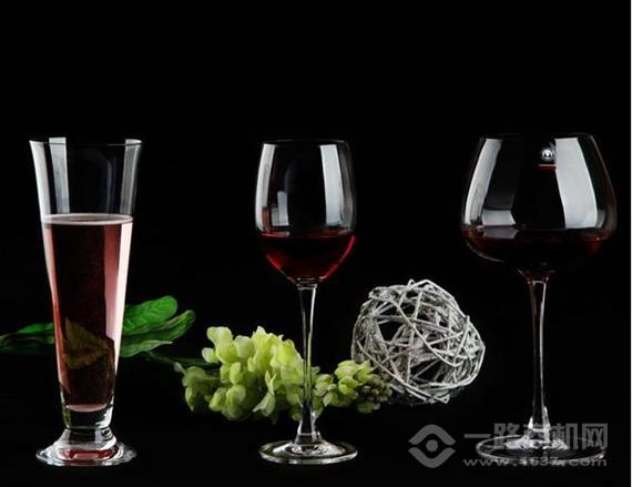 艾士尼堡葡萄酒