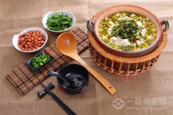 韩梅梅酸菜鱼米饭