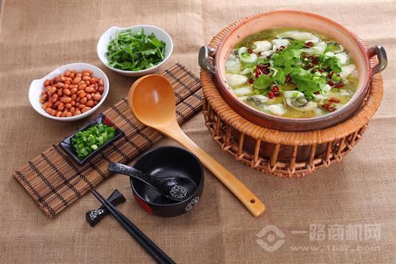 韩梅梅酸菜鱼米饭