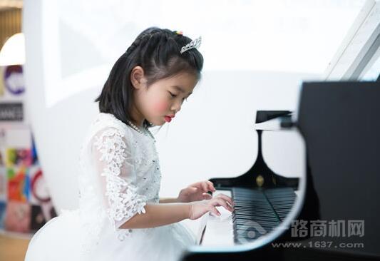 得雅国际少儿艺术中心