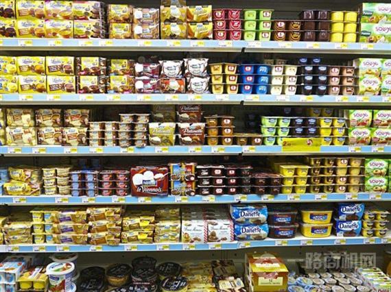 蔚然锦和便利店