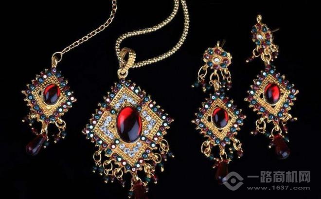 伊水玲珑饰品加盟 伊水玲珑饰品加盟