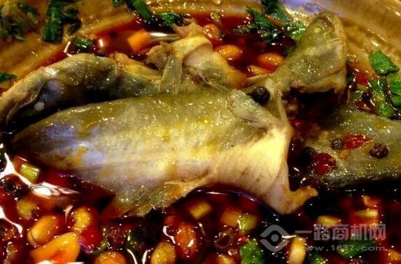 渔外婆姥家酸菜鱼火锅加盟