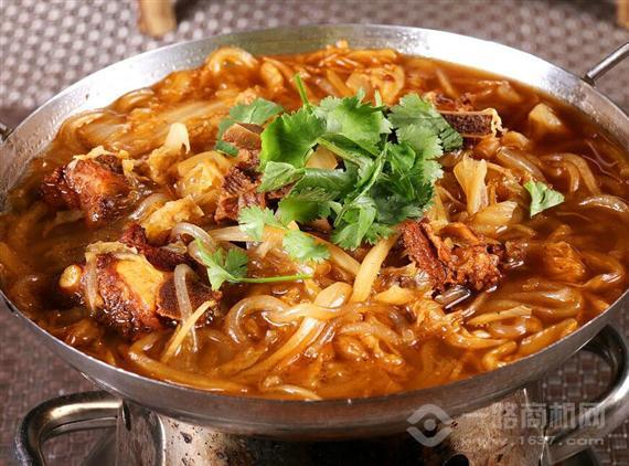 翠儿花骨汤酸菜