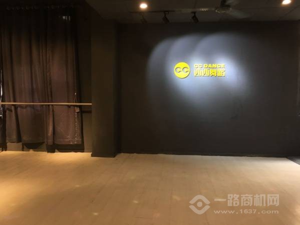 西西舞蹈全国连锁