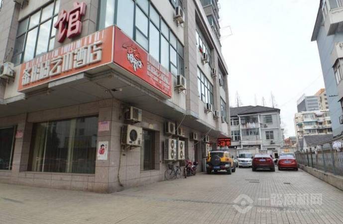 条形码艺术酒店