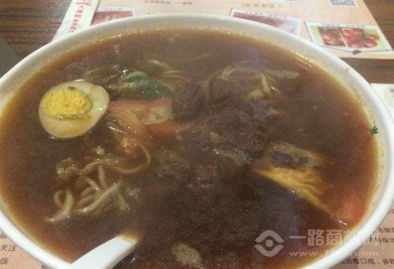 大唐柿新派熬汁面