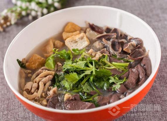 百品坊鸭血粉丝