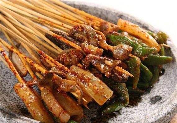 串悦湘海捞串串香