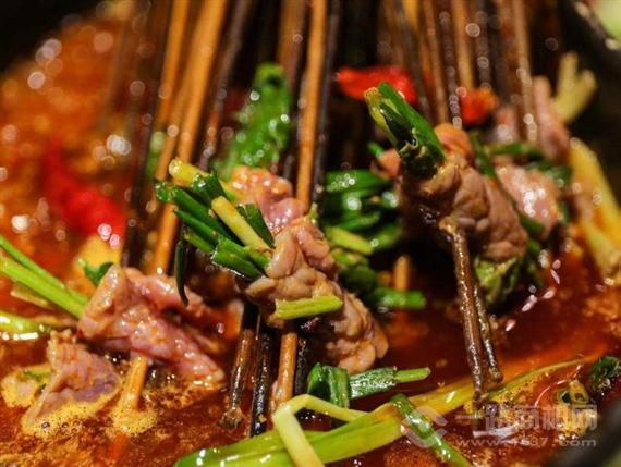 串悦湘海捞串串香