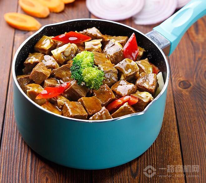 帥鍋辣媚燜鍋加盟