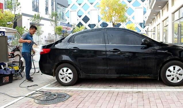 閃電衛士上門洗車加盟