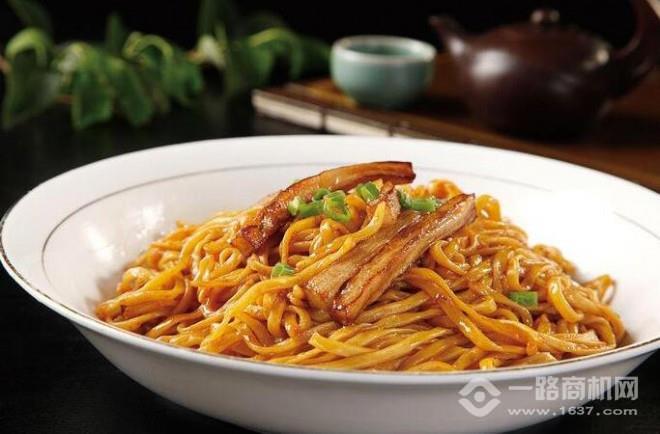 張飛牛肉面加盟