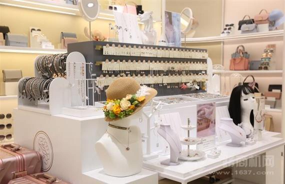 维纳斯配饰集合店