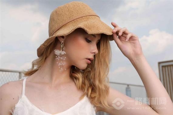 维纳斯配饰集合店