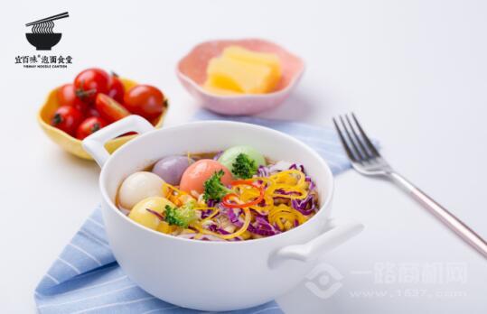 宜百味泡面小食堂加盟