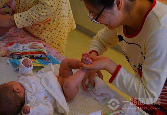 坤驰母婴护理服务加盟