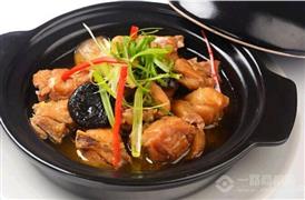 甲甲旺黃燜雞米飯