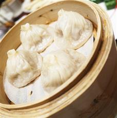 翡翠拉面小籠包