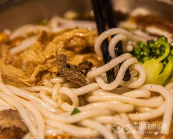 红鼻子桂林米粉