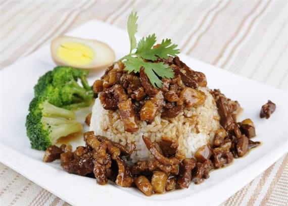 味爵仕卤肉饭