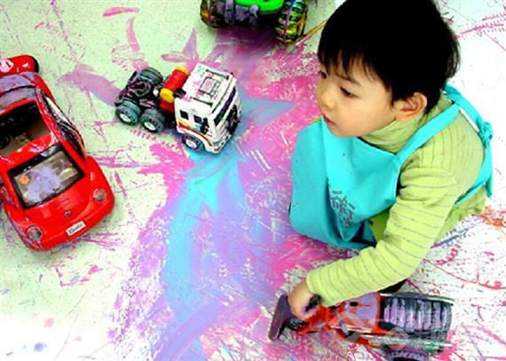 小花盛开艺术教育