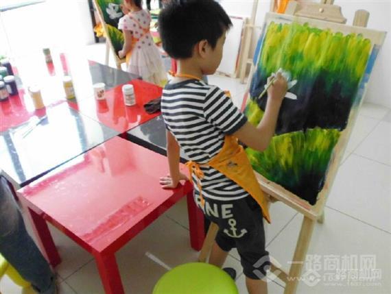 小花盛开艺术教育