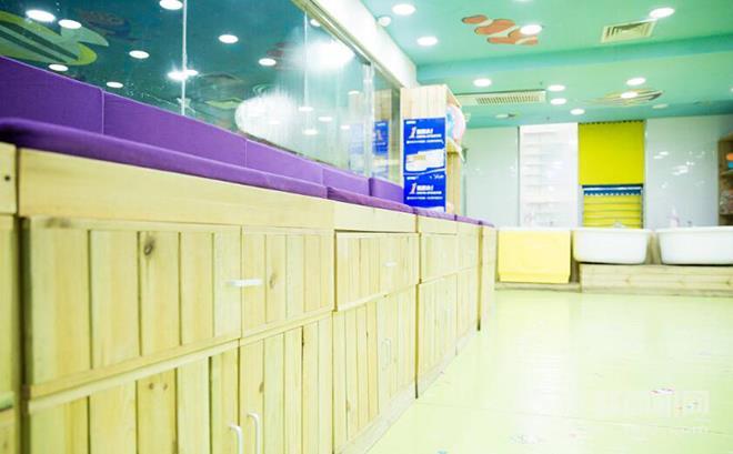 樱宝宝婴幼儿游泳馆 樱宝宝婴幼儿游泳馆