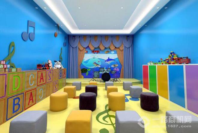 滨蓝亲子游泳俱乐部