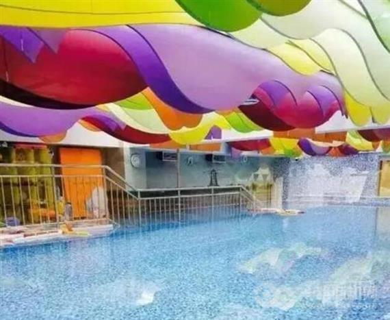 海美时光国际亲子游泳