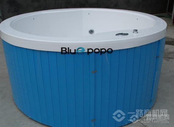 蓝泡泡水上乐园