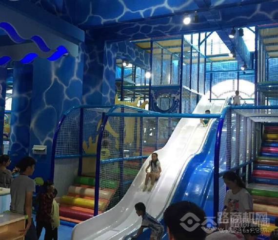 大眼猴儿童主题乐园