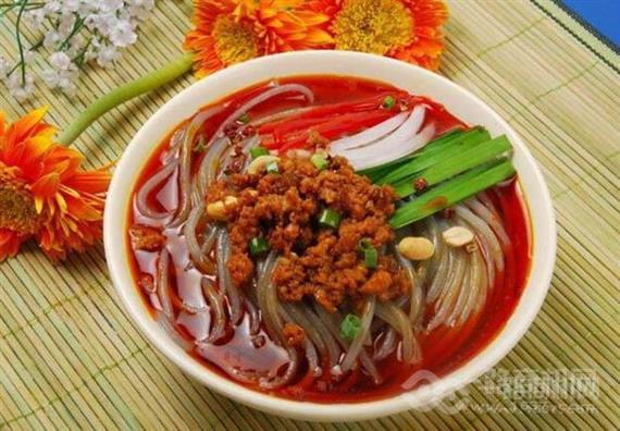 食林外传传奇酸辣粉烧烤