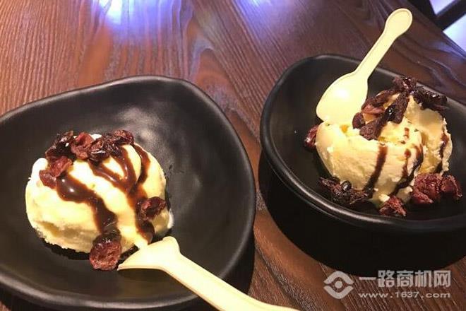 彭亨猫山王甜品