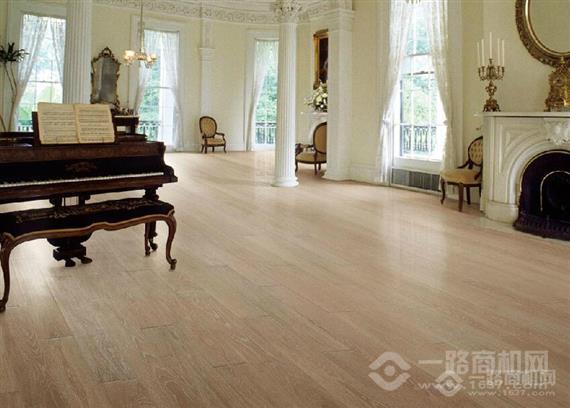 赫利俄斯自热地板