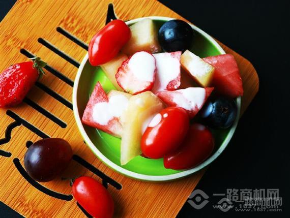 美味七七水果店