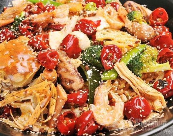 鸿馆麻辣香锅