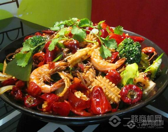 蛙哇鸡香锅年代