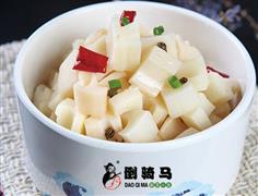 倒骑马酸菜小鱼