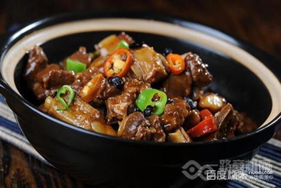 独家冠鸣黄焖鸡米饭