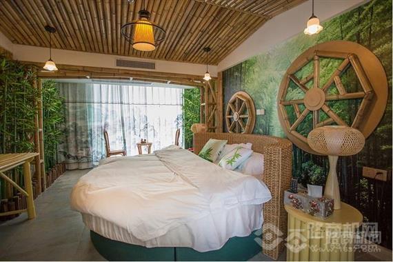 米町嘿轻主题酒店