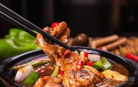 聚味美黃燜雞米飯