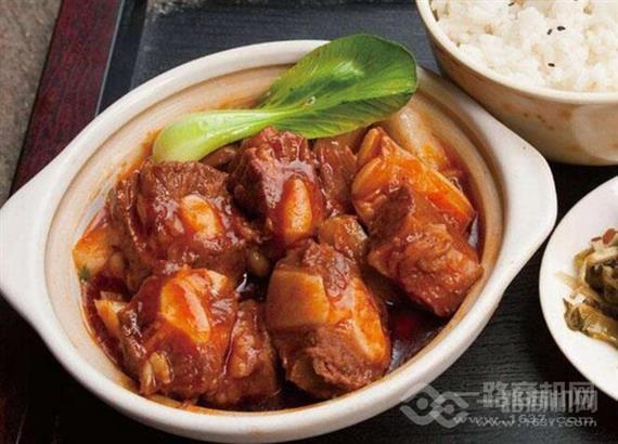 东崃阁黄焖鸡米饭